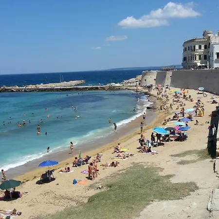Tipico In Centro Storico A Apartman Gallipoli